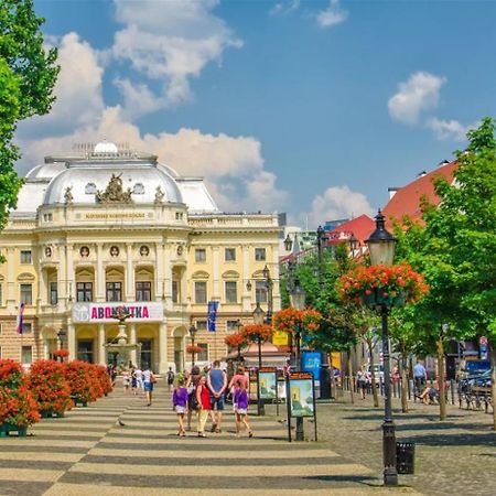 Elegant Escape Apartment I - City Centre Bratislava Eksteriør bilde
