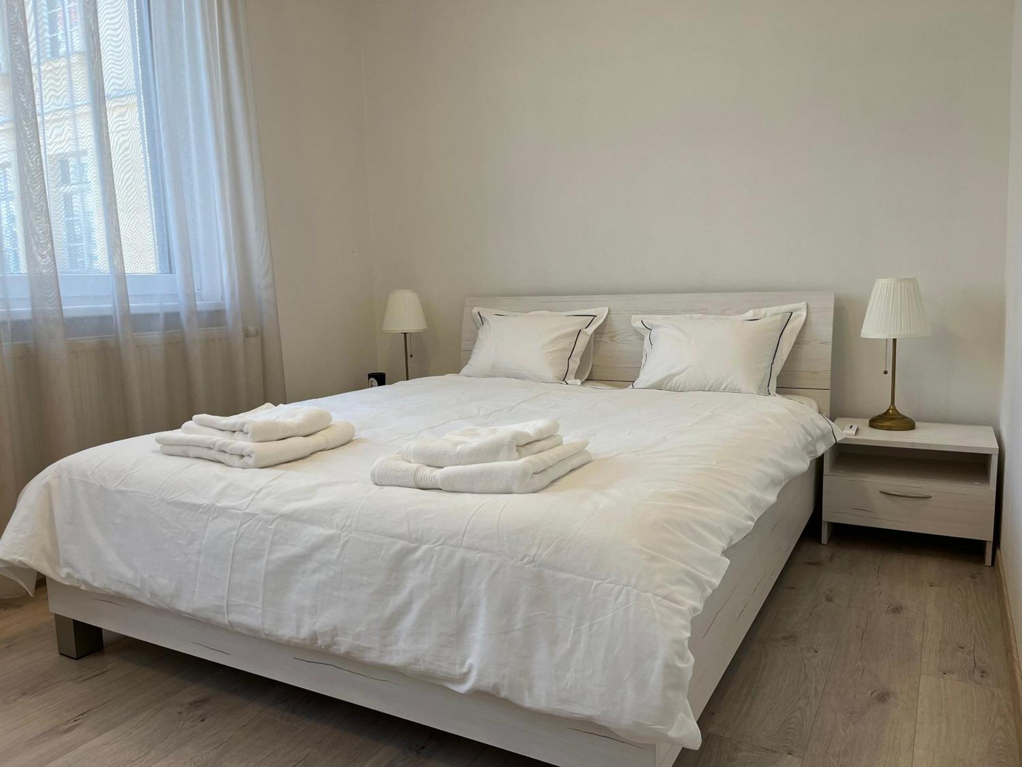 Elegant Escape Apartment I - City Centre Bratislava Eksteriør bilde
